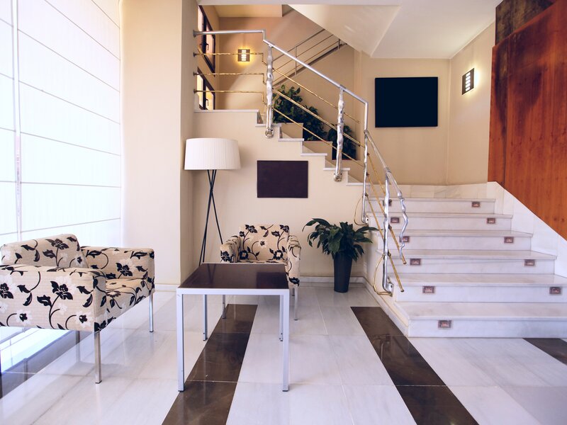 Eingang und Treppe renovieren, Einfamilienhaus